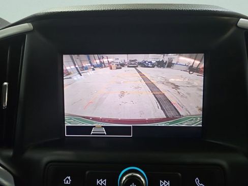 Used 2023 GMC Terrain SLE w/ Driver Convenience Package image 25