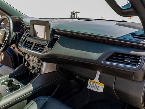 Used 2024 Chevrolet Tahoe LS w/ Driver Alert Package image 17