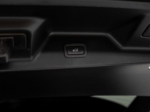 Used 2019 Land Rover Range Rover Long Wheelbase Autobiography image 45