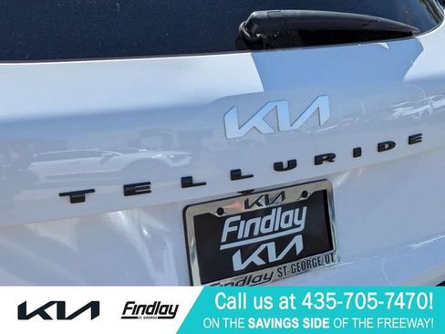 Used 2022 Kia Telluride EX w/ EX Premium Package AWD/4WD image 11