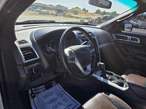 Used 2015 Ford Explorer Sport w/ Equipment Group 401A AWD/4WD image 8