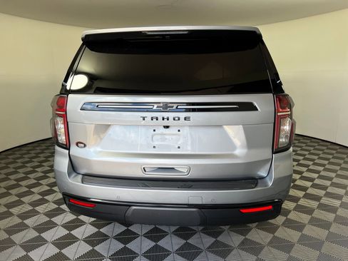 Used 2024 Chevrolet Tahoe Z71 w/ Luxury Package AWD/4WD image 6