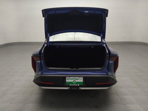 Used 2025 Kia K4 LXS image 29