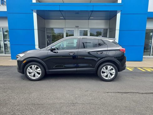 Certified 2025 Buick Encore GX Preferred FWD image 9