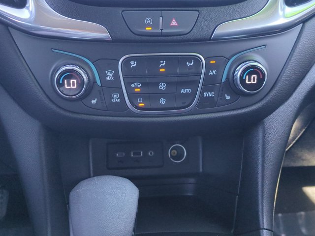 Used 2023 Chevrolet Equinox LT FWD image 18