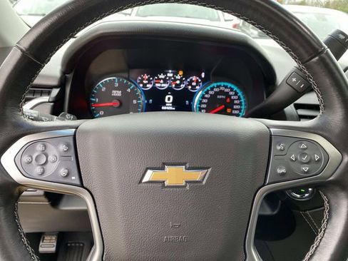 Used 2020 Chevrolet Tahoe Premier AWD/4WD image 18