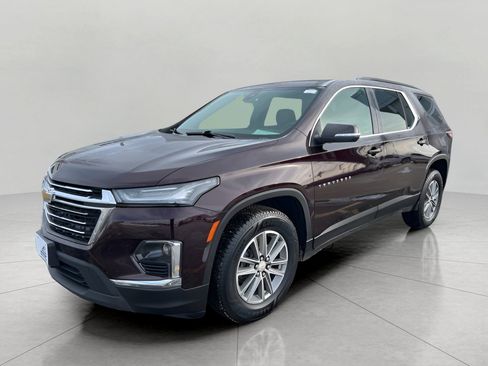 Used 2023 Chevrolet Traverse LT image 4
