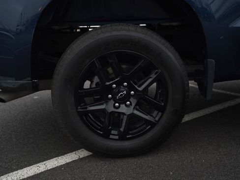 Used 2023 Chevrolet Silverado 1500 Custom image 41