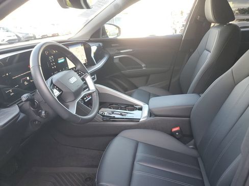 Certified 2025 Audi Q5 Premium Plus w/ Premium Plus AWD/4WD image 24