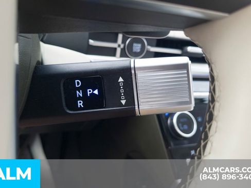 Used 2024 Hyundai Santa Fe Calligraphy image 31