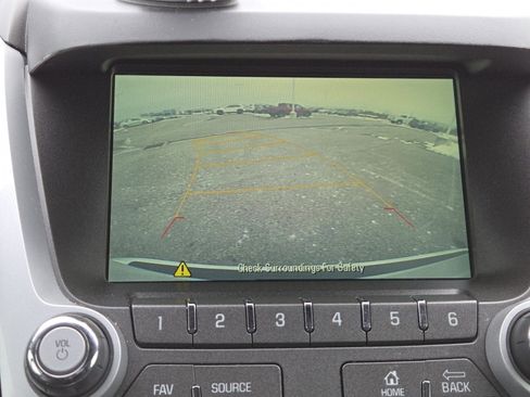 Used 2016 GMC Terrain SLE image 4