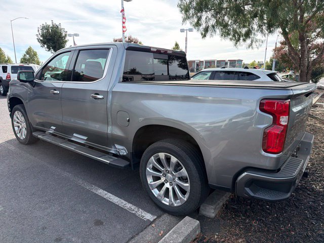 Used 2020 Chevrolet Silverado 1500 High Country w/ Technology Package AWD/4WD image 12