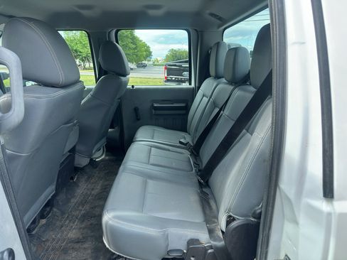 Used 2015 Ford F350 XL w/ Trailer Tow Package AWD/4WD image 12