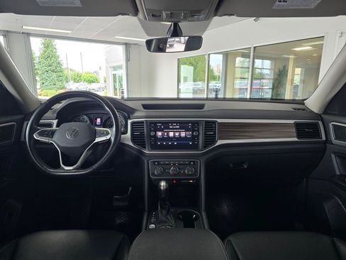 Used 2021 Volkswagen Atlas SE w/ Towing Package AWD/4WD image 34