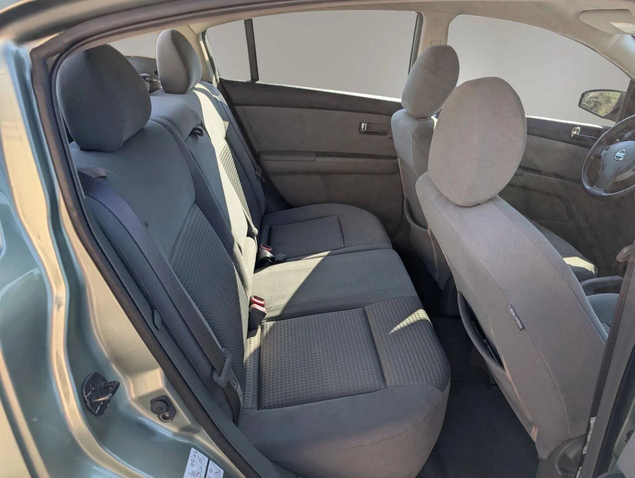Used 2008 Nissan Sentra 2.0 S w/ Convenience Plus Pkg FWD image 32