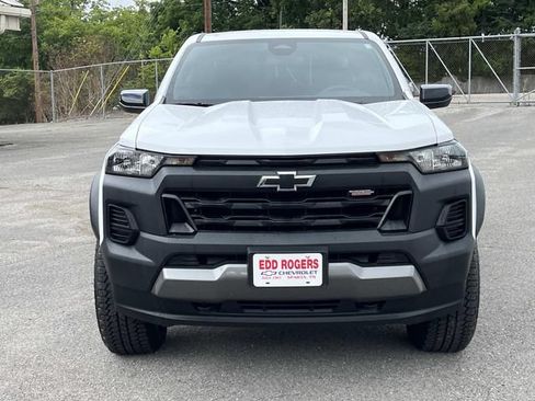 Used 2026 Chevrolet Colorado Trail Boss AWD/4WD image 9