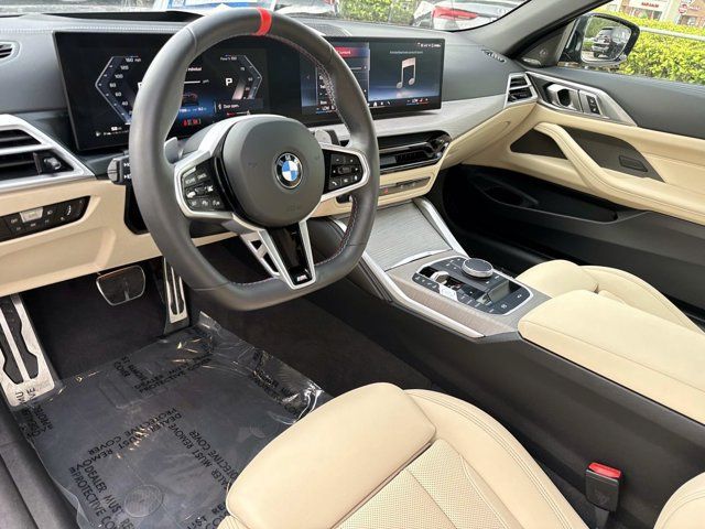 Used 2026 BMW M440i Convertible RWD image 16