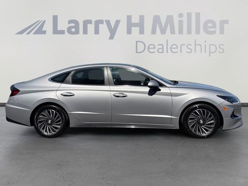 Certified 2023 Hyundai Sonata Limited FWD image 6