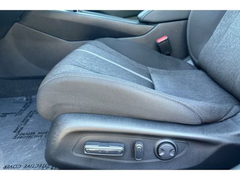 Used 2025 Honda Accord Sport image 11