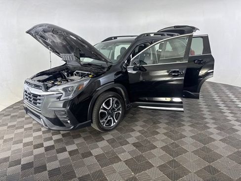 Used 2023 Subaru Ascent Limited AWD/4WD image 10