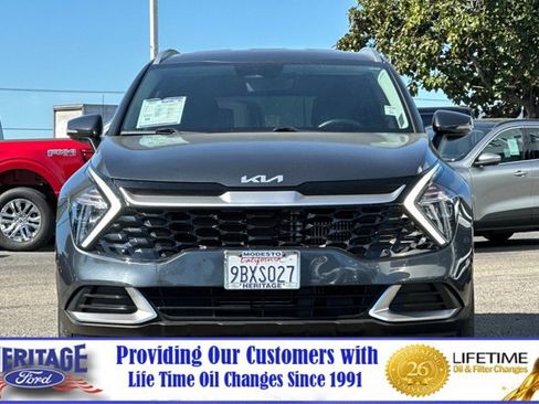 Used 2023 Kia Sportage EX image 9