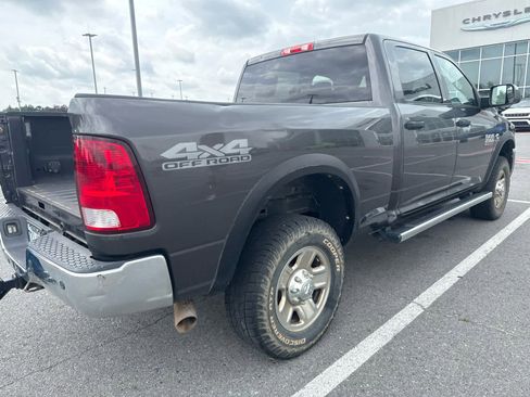 Used 2017 RAM 2500 Tradesman w/ Chrome Appearance Group AWD/4WD image 3