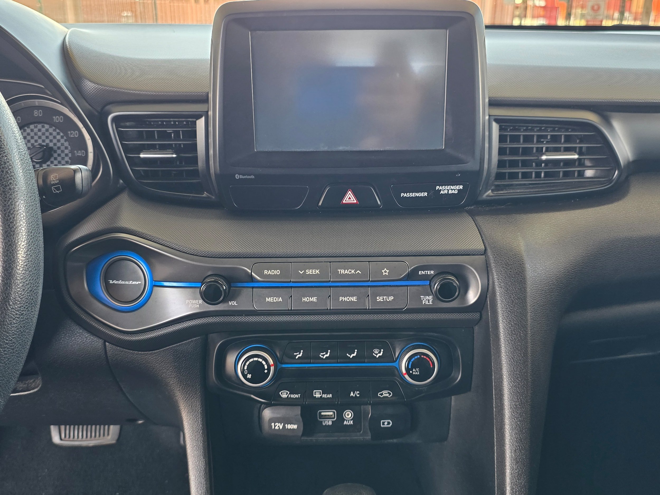 Used 2019 Hyundai Veloster 2.0 FWD image 18