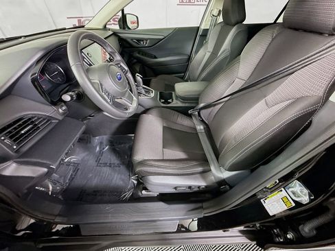 Certified 2025 Subaru Outback Premium w/ Popular Package #1 AWD/4WD image 27