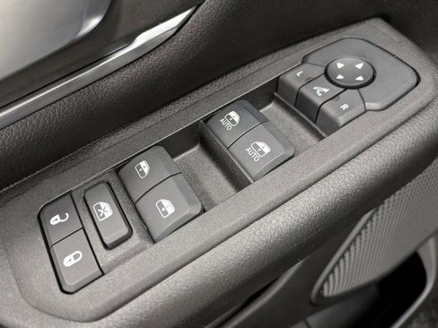 Used 2025 RAM 1500 Big Horn image 12