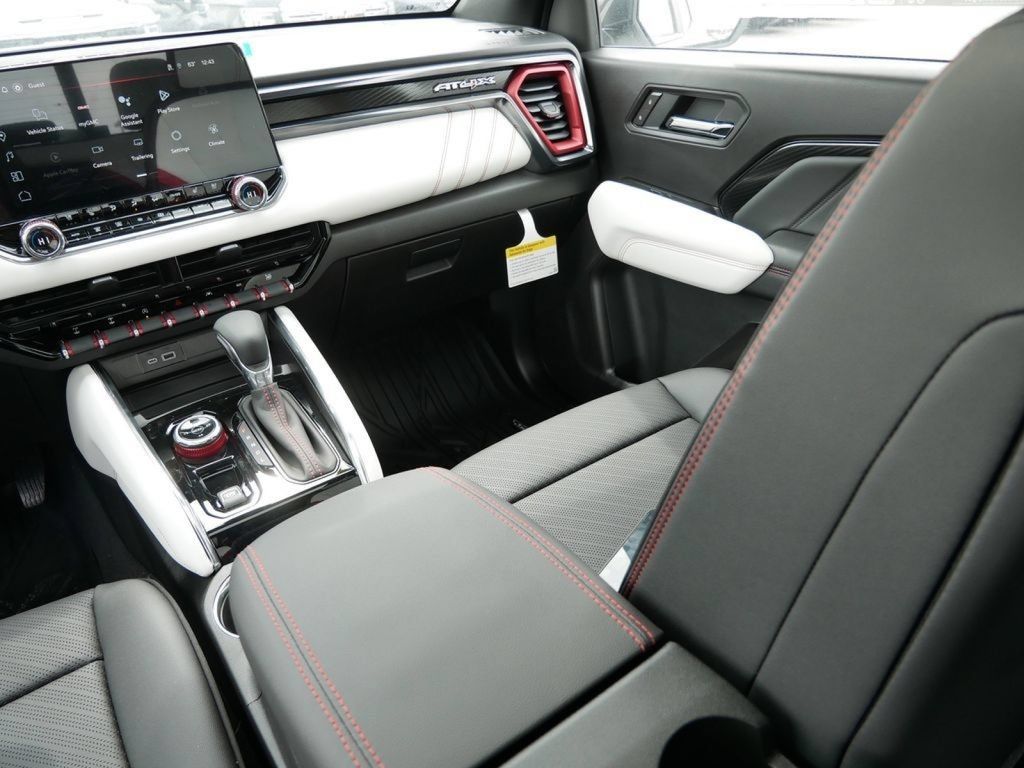 New 2026 GMC Canyon AT4X AWD/4WD image 13