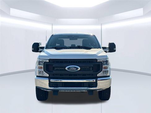 Used 2022 Ford F250 XL w/ Power Equipment Group AWD/4WD image 9