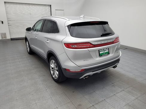 Used 2017 Lincoln MKC Select w/ Select Plus Package FWD image 5