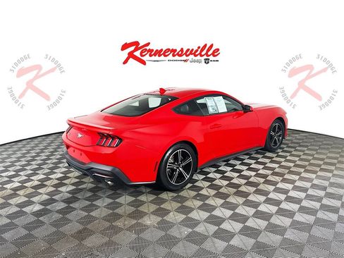 Used 2024 Ford Mustang Premium image 7