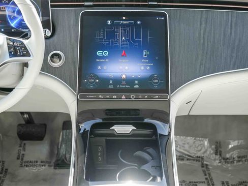 Used 2024 Mercedes-Benz EQE 350+ SUV image 12