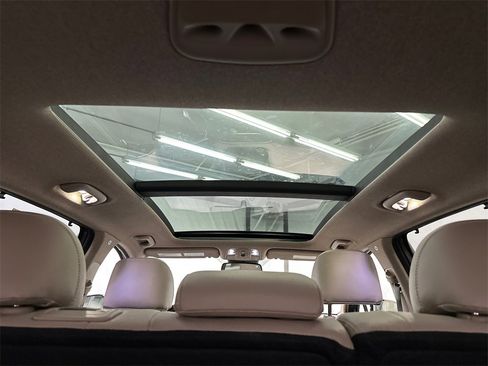 Used 2019 Hyundai Santa Fe Limited image 21