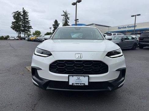 Used 2025 Honda HR-V LX image 3