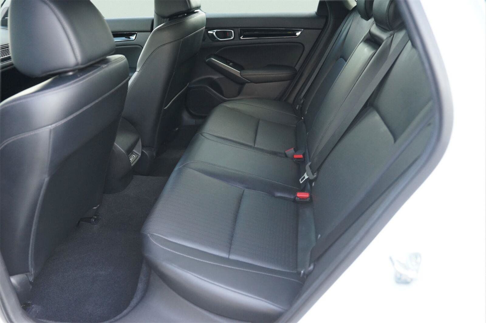Used 2022 Honda Civic Sport Touring image 13