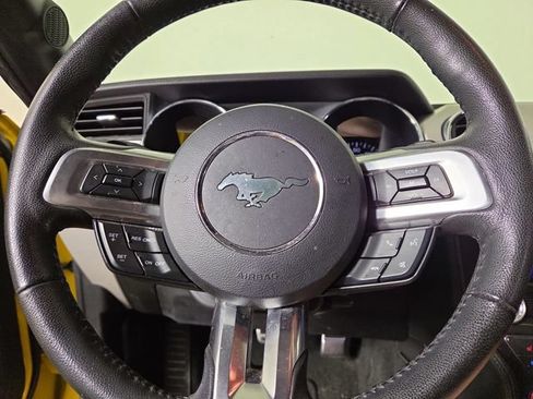 Used 2016 Ford Mustang Premium RWD image 21