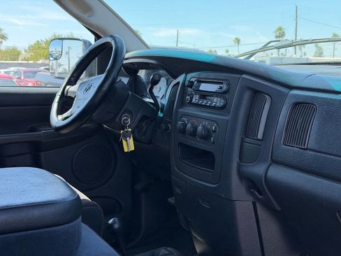 Used 2003 Dodge Ram 2500 Truck SLT AWD/4WD image 25