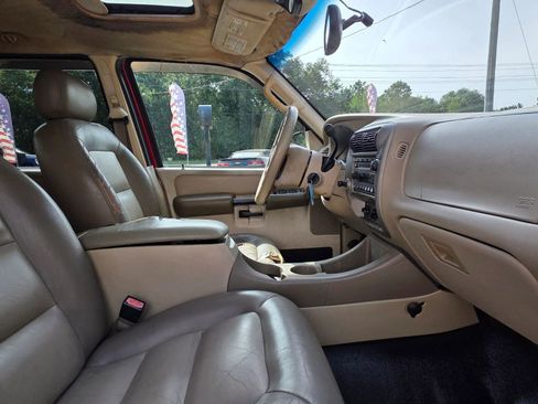 Used 2004 Ford Explorer Sport Trac XLT image 14