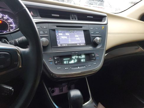 Used 2014 Toyota Avalon XLE Touring image 25