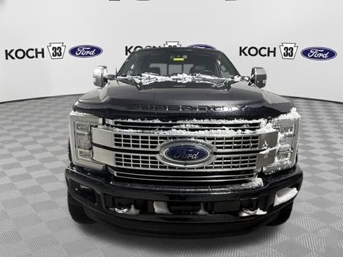 Used 2017 Ford F250 Platinum w/ Platinum Ultimate Package image 2