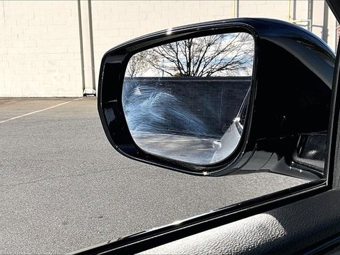 Certified 2022 Jeep Grand Cherokee L Laredo image 28