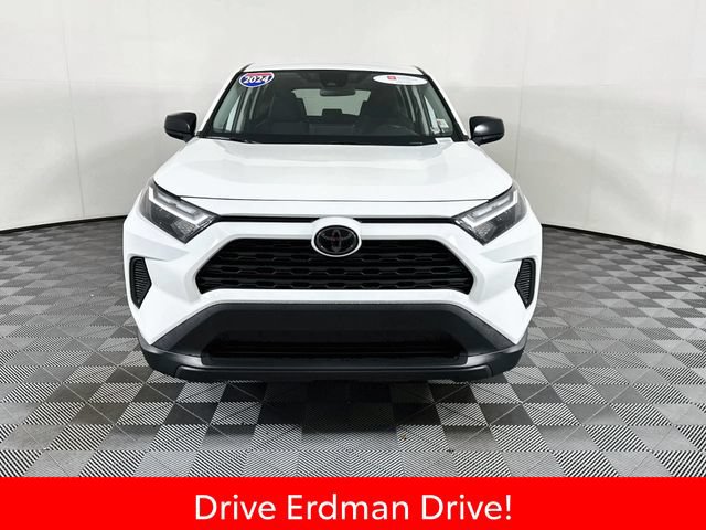 Certified 2024 Toyota RAV4 LE FWD image 2