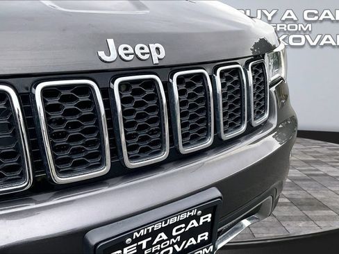 Used 2021 Jeep Grand Cherokee Limited AWD/4WD image 28