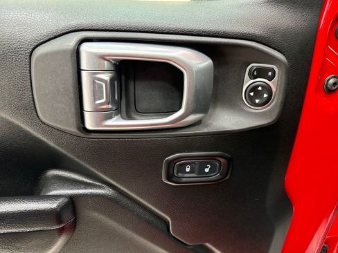 Used 2020 Jeep Wrangler Unlimited Sport S image 18