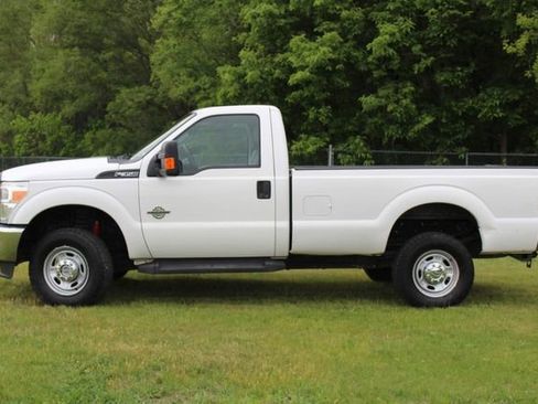 Used 2011 Ford F350 XL w/ PWR Equipment Group image 2