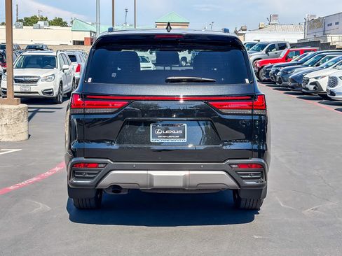 New 2026 Lexus LX 600 4WD w/ Luxury Package image 3