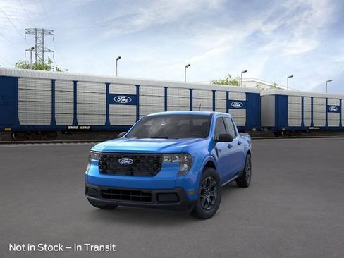New 2026 Ford Maverick XLT w/ Equipment Group 301A AWD/4WD image 2