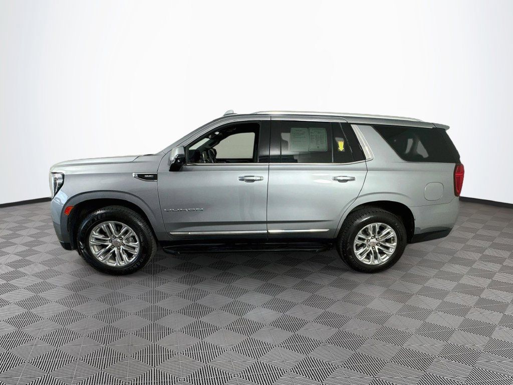 Used 2023 GMC Yukon SLT w/ SLT Premium Package RWD image 8